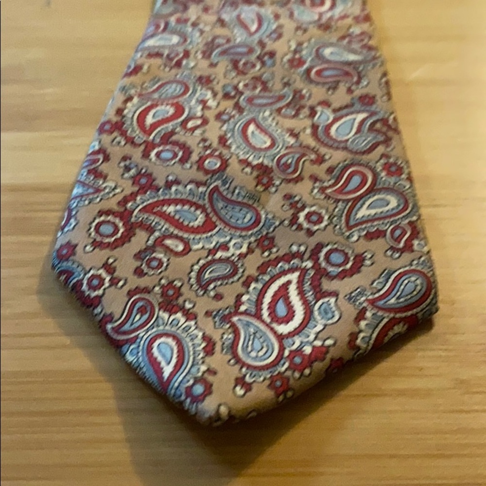 Tie